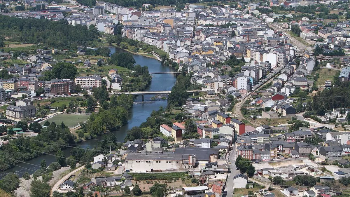 Detenido en Ourense tras caer su pareja de un cuarto piso: "Ella gritó auxilio"