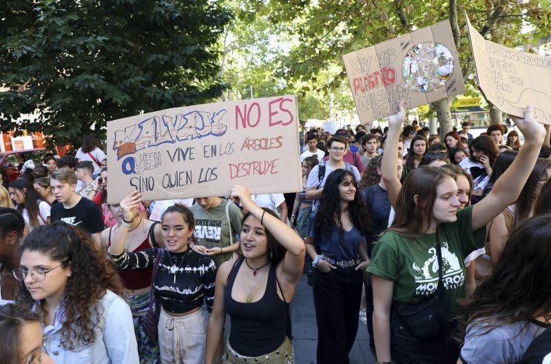 Manifestación por el clima en Zaragoza