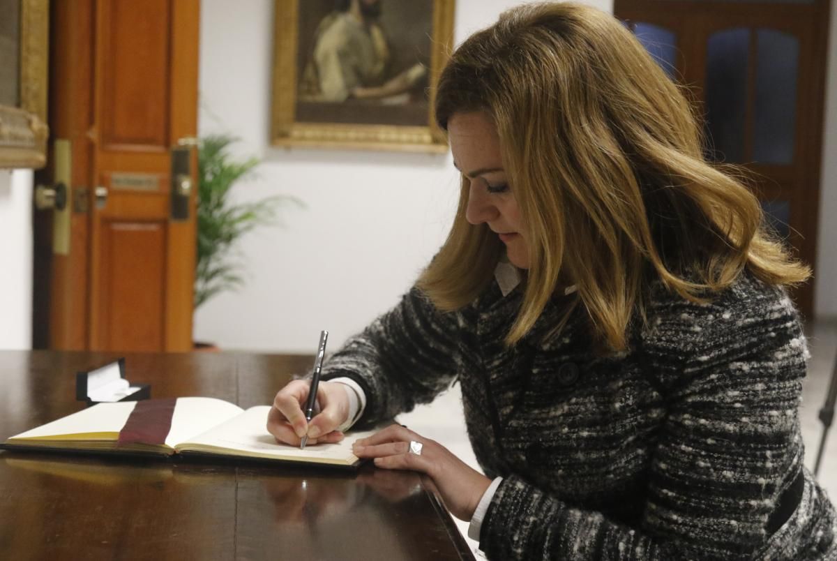 Córdoba da su último adiós a García Baena