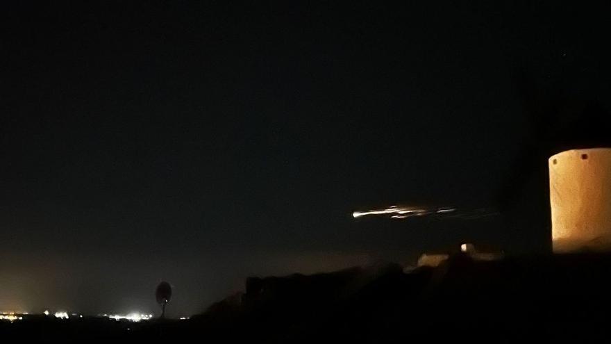 ¿Una estrella fugaz, un ovni o un meteorito en el cielo del sur de España?