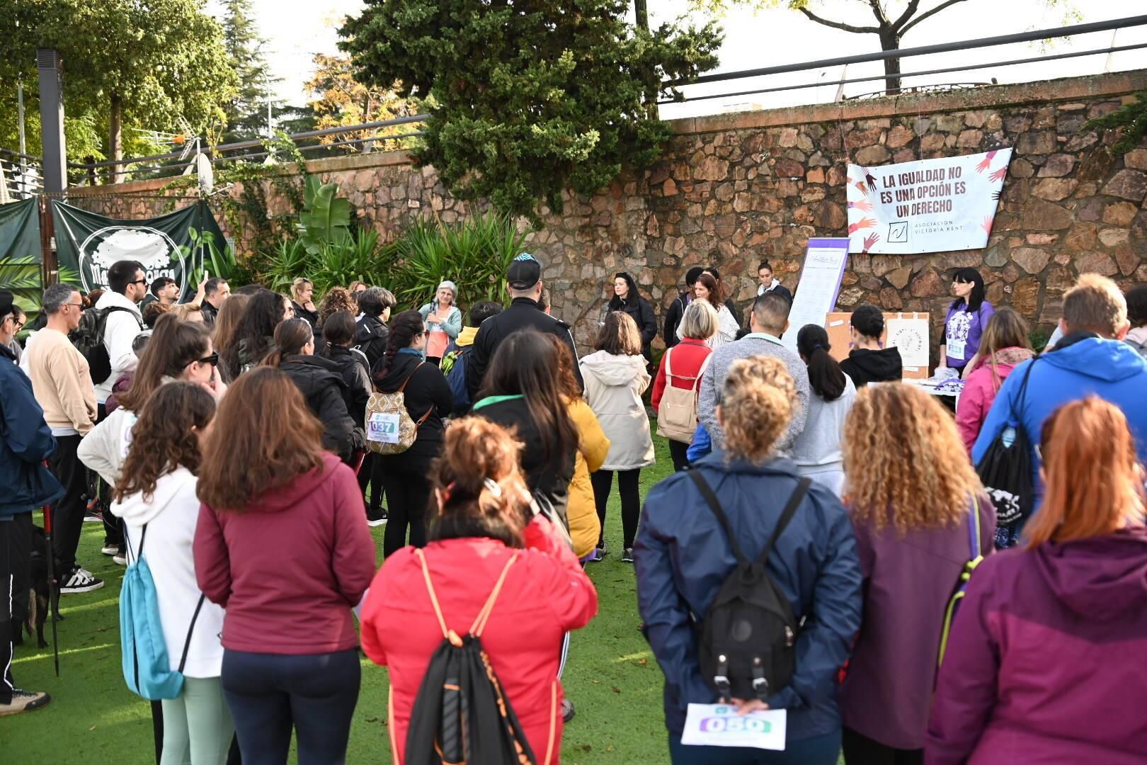 4ª Marcha ‘Badajoz en marcha, por ellas’ de la Asociación Victoria Kent en Badajoz
