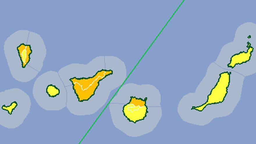 Imagen del temporal en la costa de La Palma hace unas horas. AUTOR: JOSÉ MIGUEL SÁNCHEZ