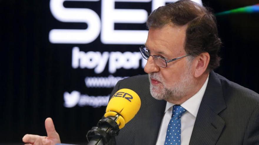 Mariano Rajoy defiende a Cañete