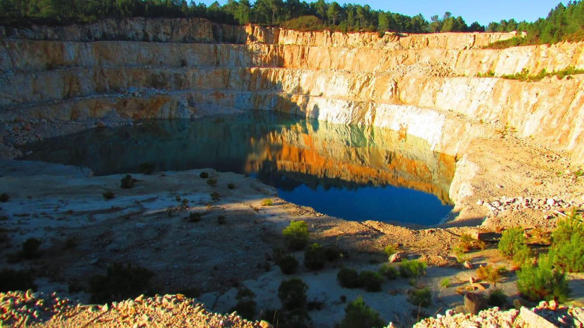 El Gobierno invierte 90 millones en restaurar minas y canteras abandonadas