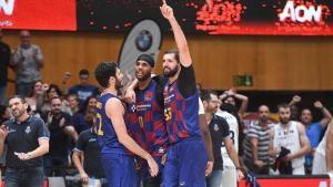 Mirotic, Davis y Abrines, en una imagen de esta temporada