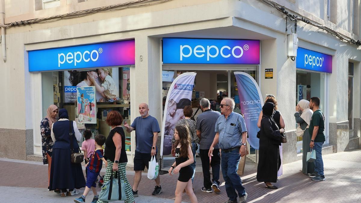 Pepco obra una nova botiga al carrer Guimerà de Manresa