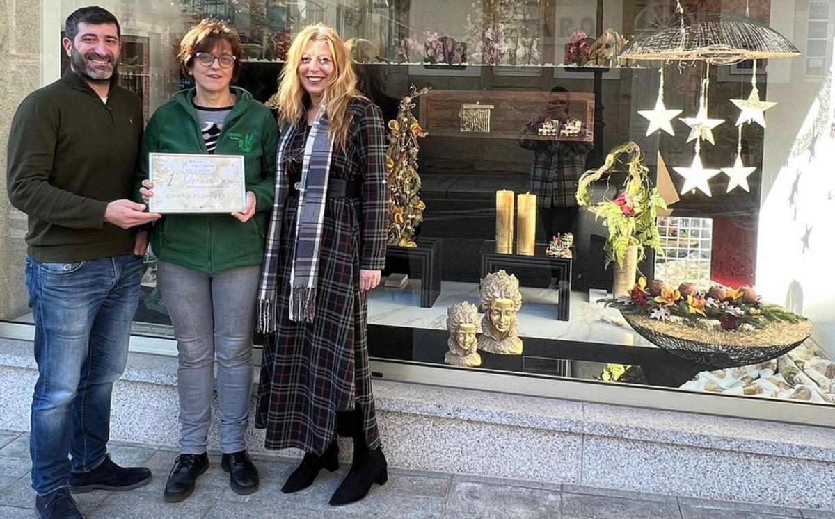 Charo Floristas, Moca y Esther Cortés ganan el concurso de escaparates