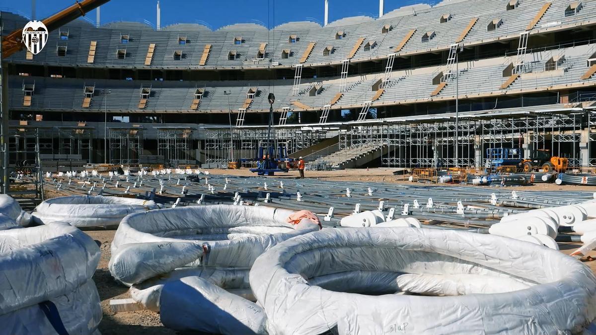 Así avanzan las obras en el Nou Mestalla: Últimos retocar antes de levantar la gran cubierta