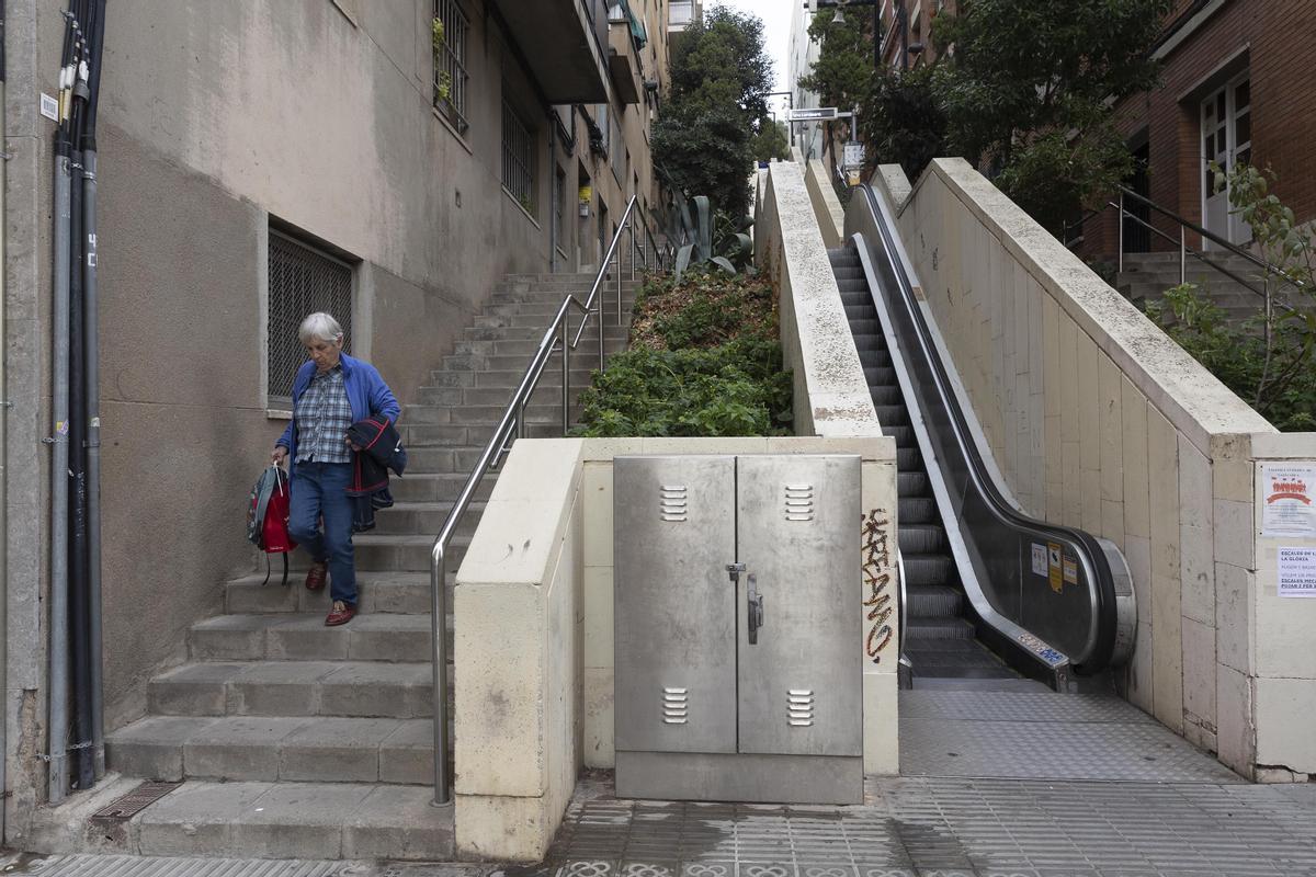 L’avaria perpètua de les escales mecàniques més antigues de Barcelona L’avaria perpètua de les escales mecàniques més antigues de Barcelona