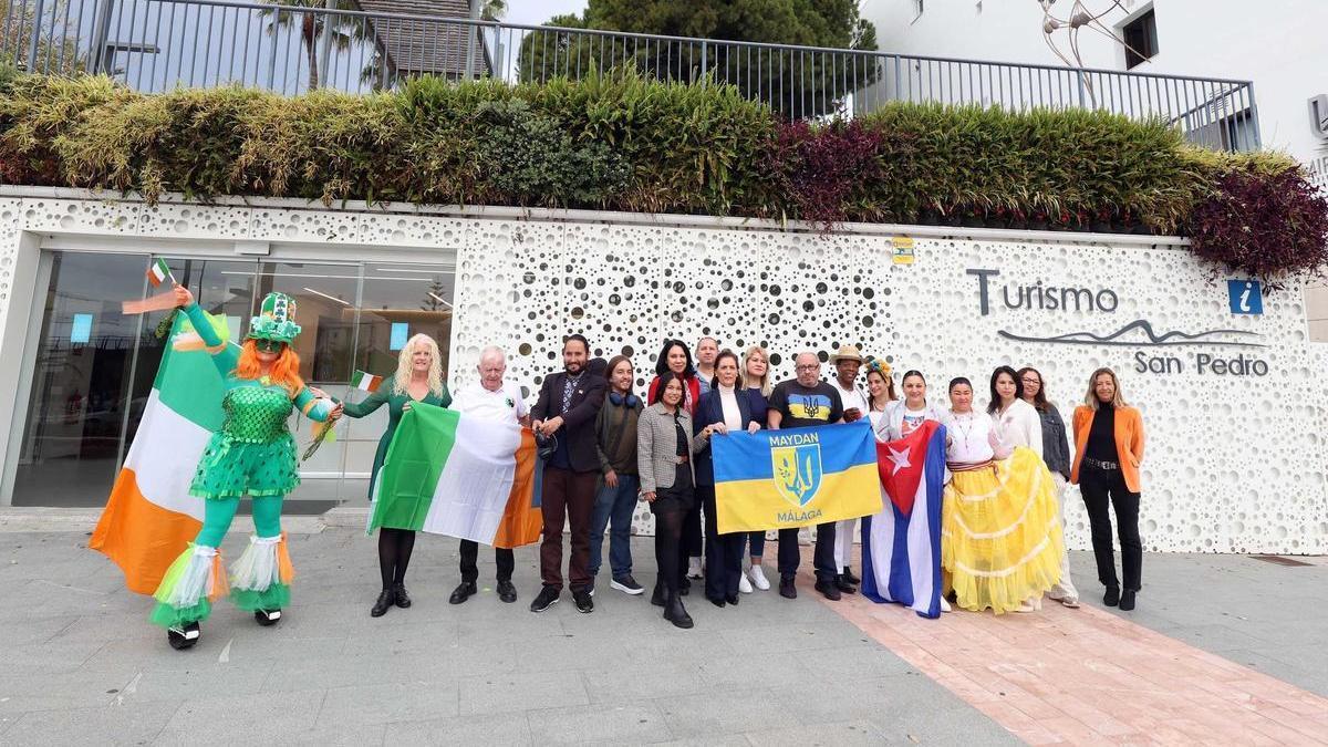 Representantes de los diferentes colectivos