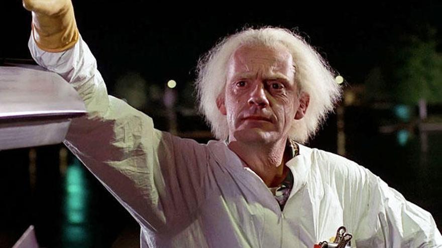 Christopher Lloyd como Doc.