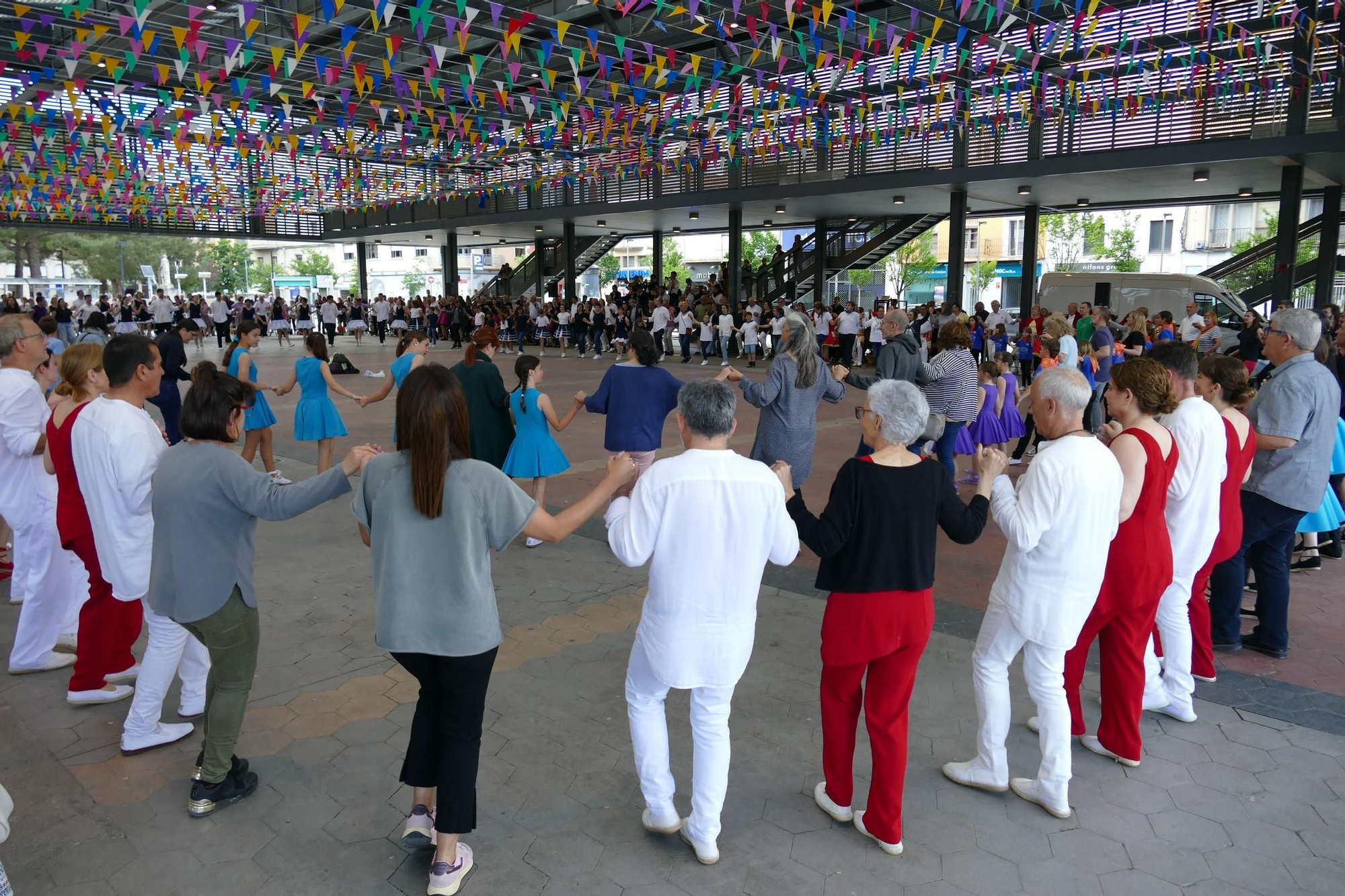 Figueres clou les Fires i Festes de la Santa Creu amb el 78è Concurs de Colles Sardanistes