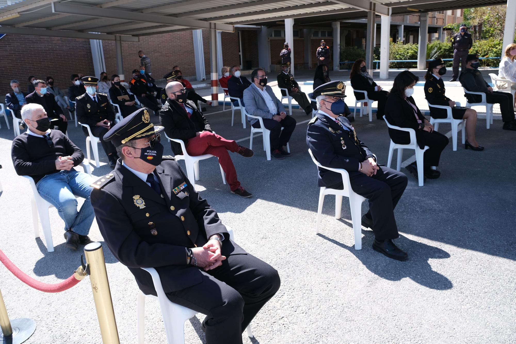 Novelda celebra el Día de la Policía Local en el 160 aniversario de su creación