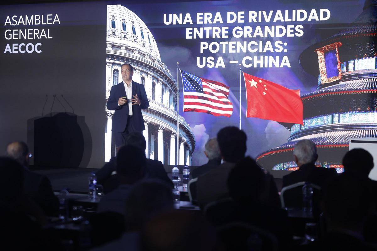 Carlos Díaz Rosillo en la Asamblea General de Aecoc.