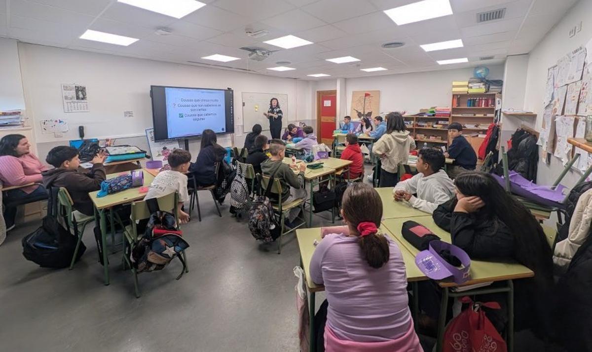 La charla, para alumnos de 6º de primaria del CEIP Xesús Golmar.