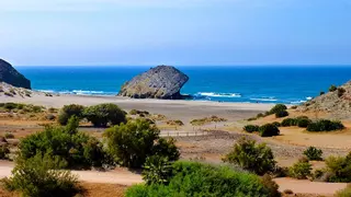 ¿Quieres un verano de cine? Estas diez playas de Andalucía te harán sentir como una estrella de la gran pantalla