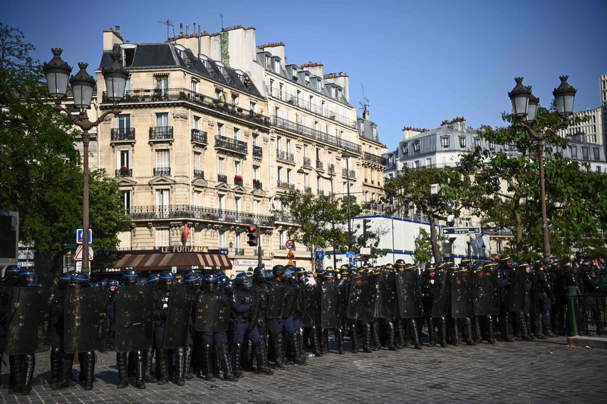 La policia registra la seu de les olimpíades de París 2024