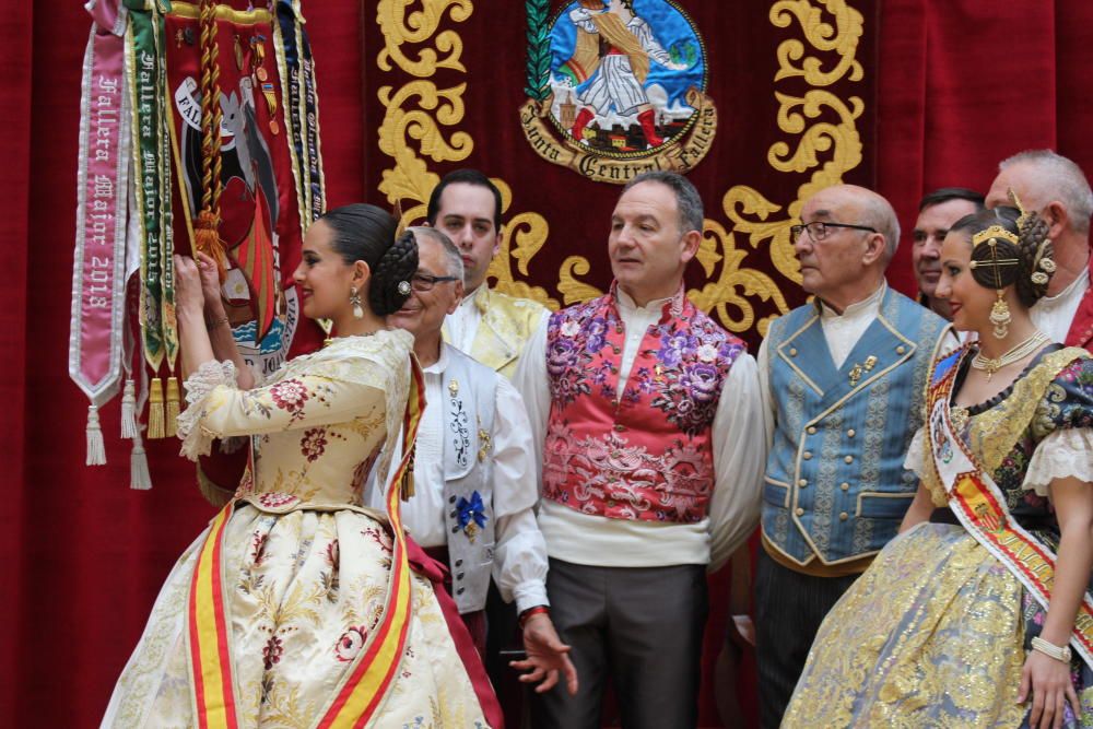 Jornada dominical de intercambio de fotos Fallas 2019