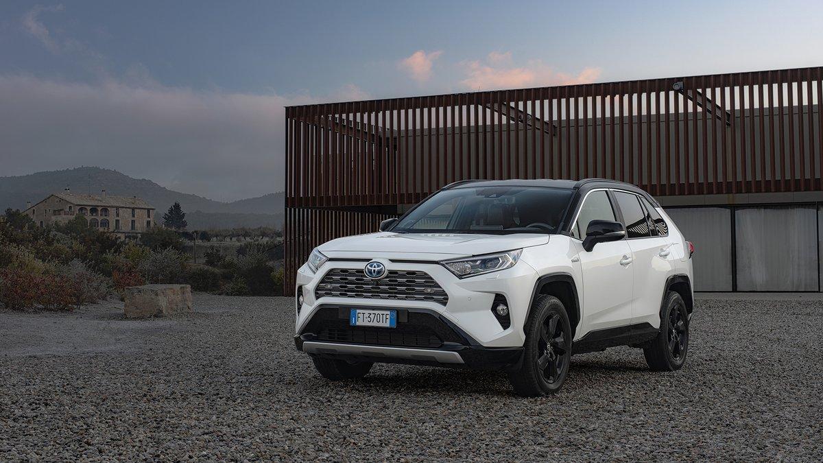 Toyota RAV4 Hybrid.