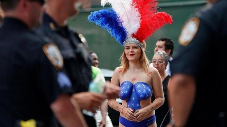 Quejas por el acoso a los turistas de las &#039;desnudas&#039; de Times Square