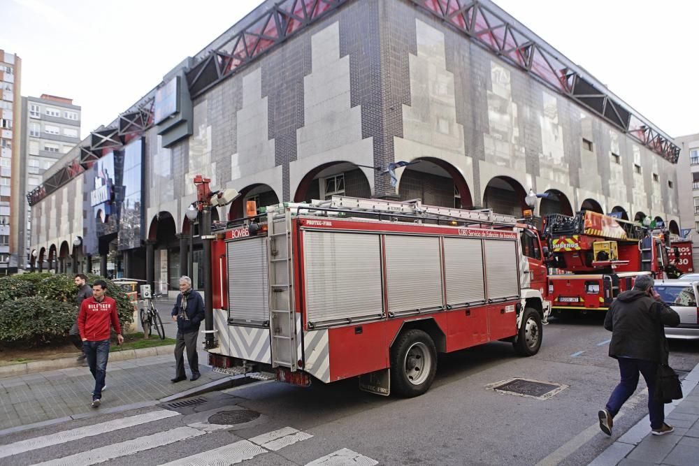 Incendio y desalojo en el centro de San Agustín