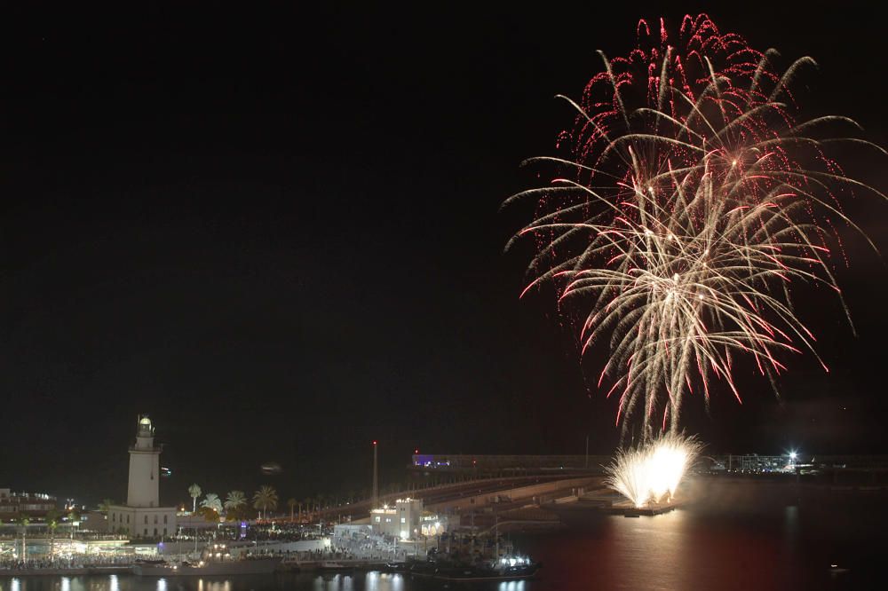 Pregón y fuegos artificales de la Feria de Málaga 2017