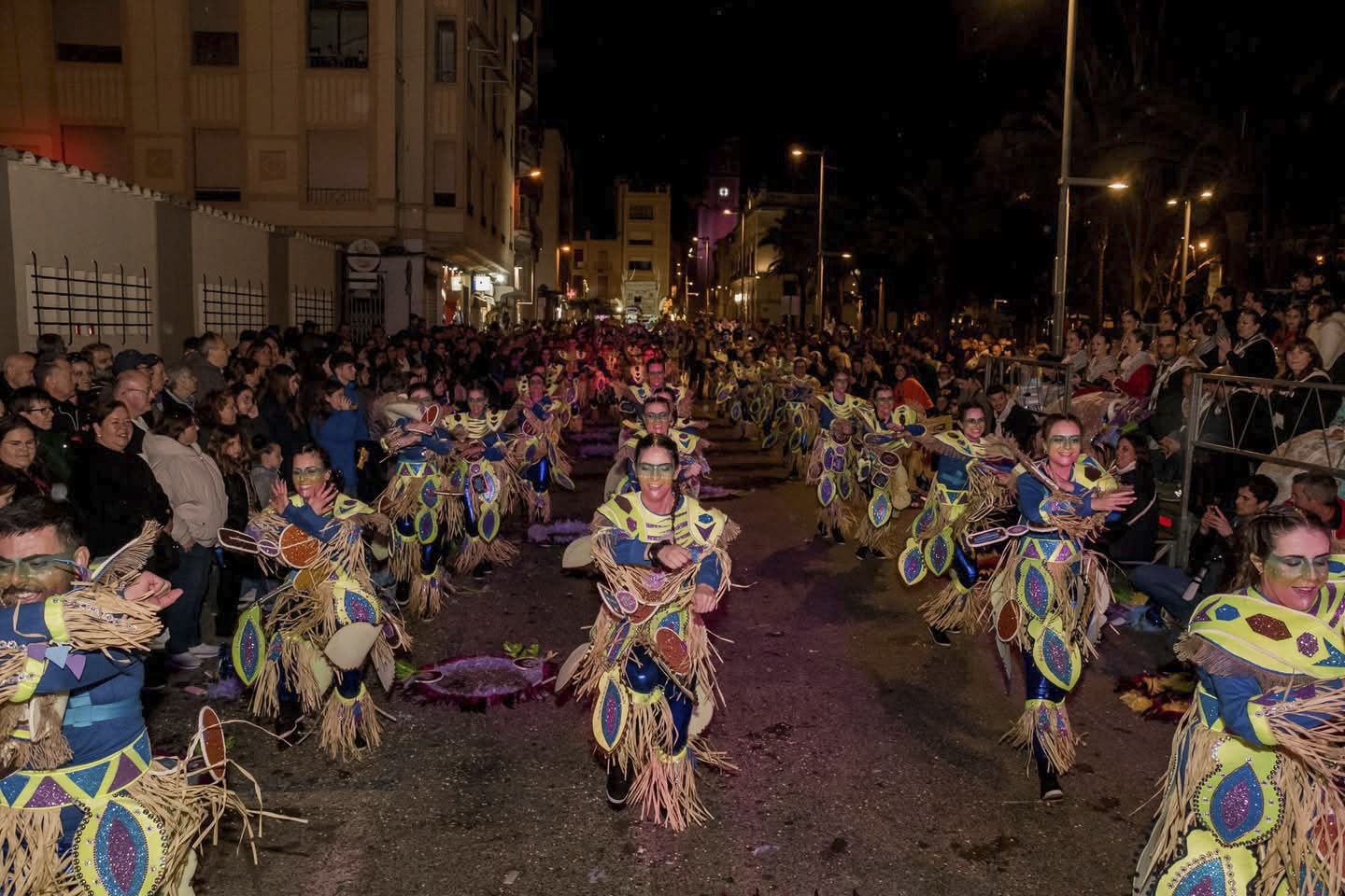 Cabalgata fallera en Sagunt