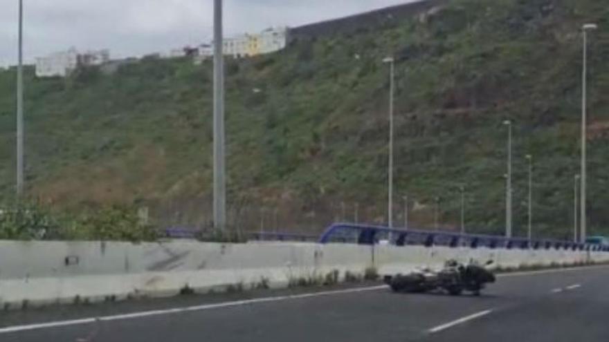 Muere un motorista en un accidente de tráfico en Canarias