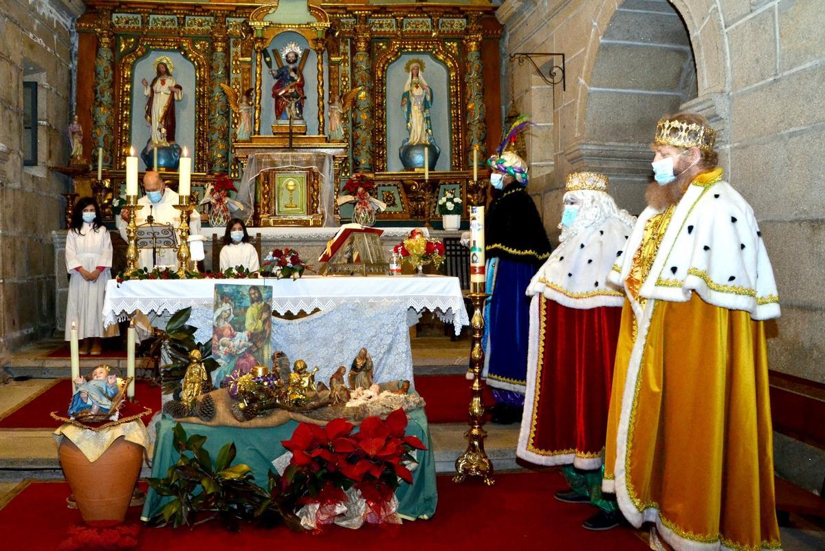 Acto del pasado año en la iglesia parroquial de San Andrés de Valladares.