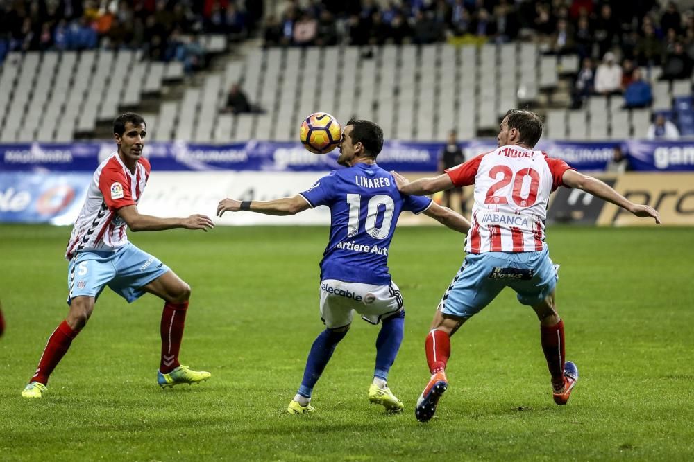 El partido entre el Real Oviedo y el Lugo, en imágenes