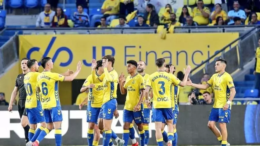 Los tres puntos se quedaron en Canarias