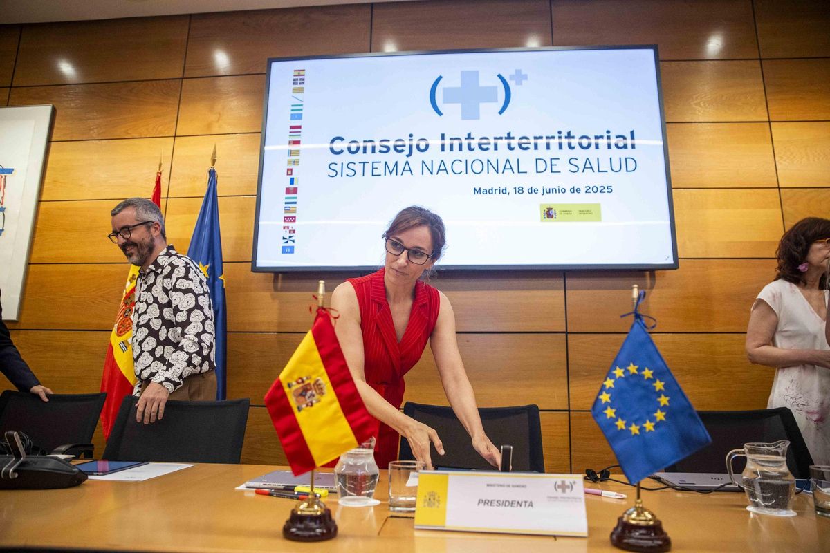 La ministra, Mónica García, durante el Consejo Interterritorial