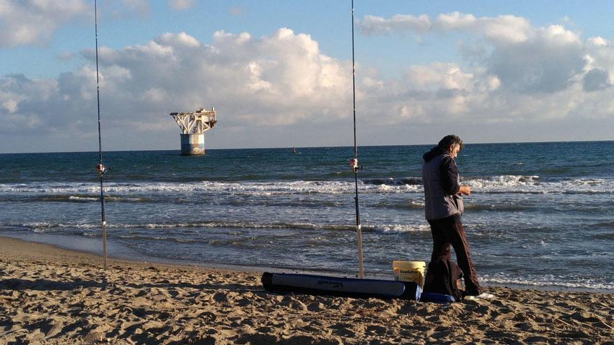 La torre del Cable, al fondo.