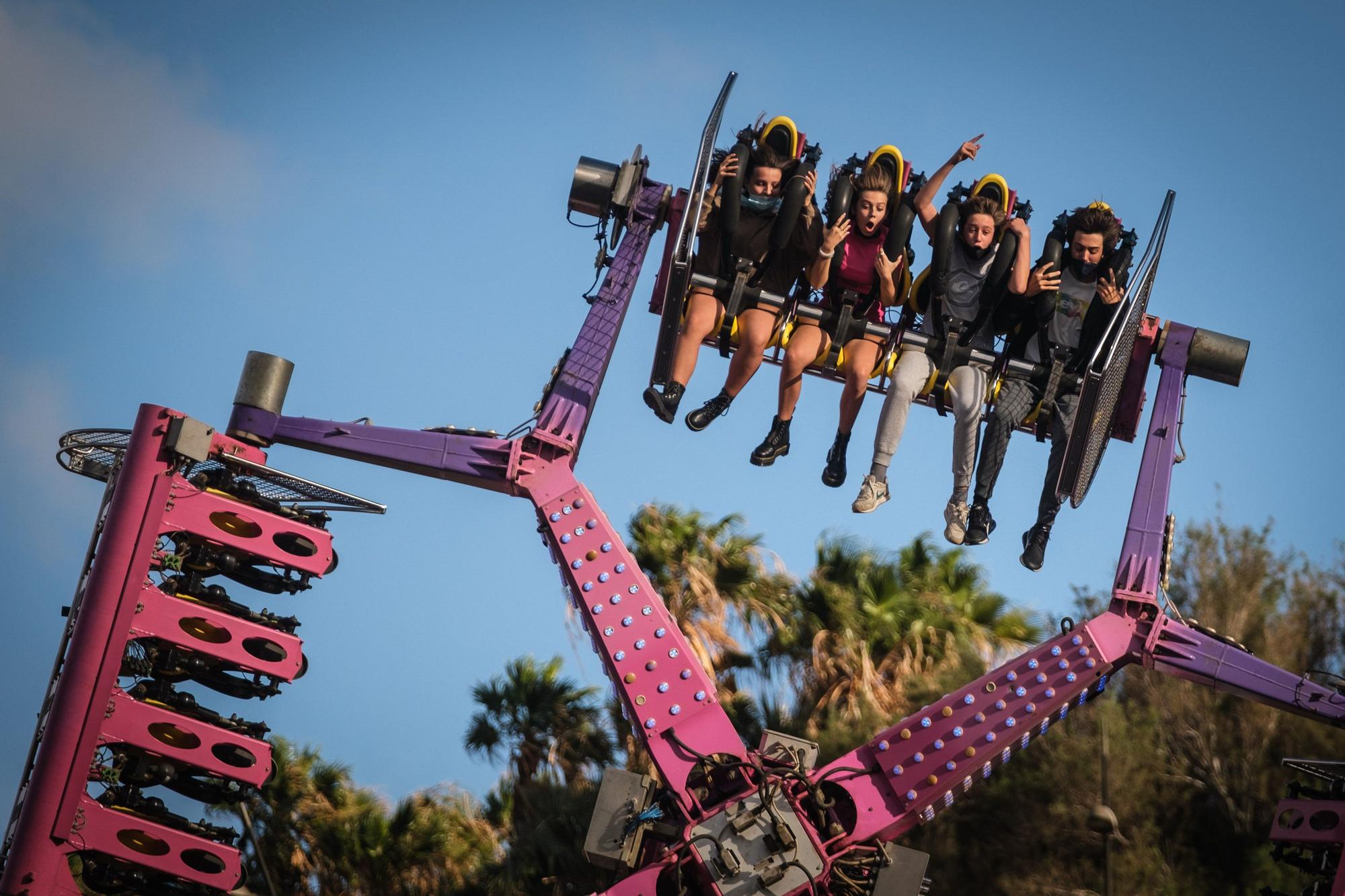 Apertura de la feria de atracciones de Santa Cruz