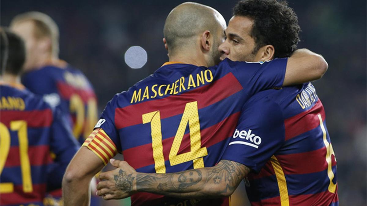 Alves y Mascherano podrían volver a coincidir en la Juventus