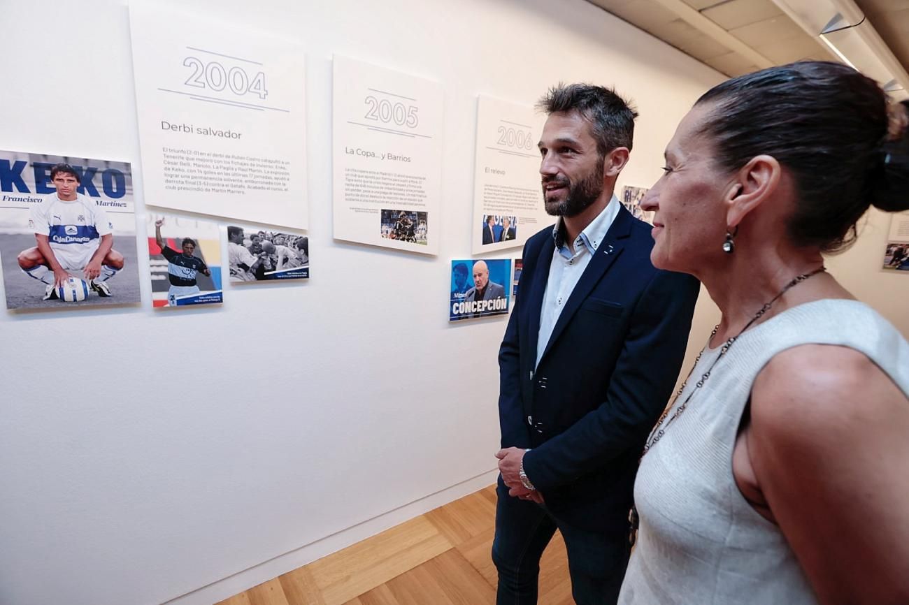 Acto institucional - exposición del CD Tenerife