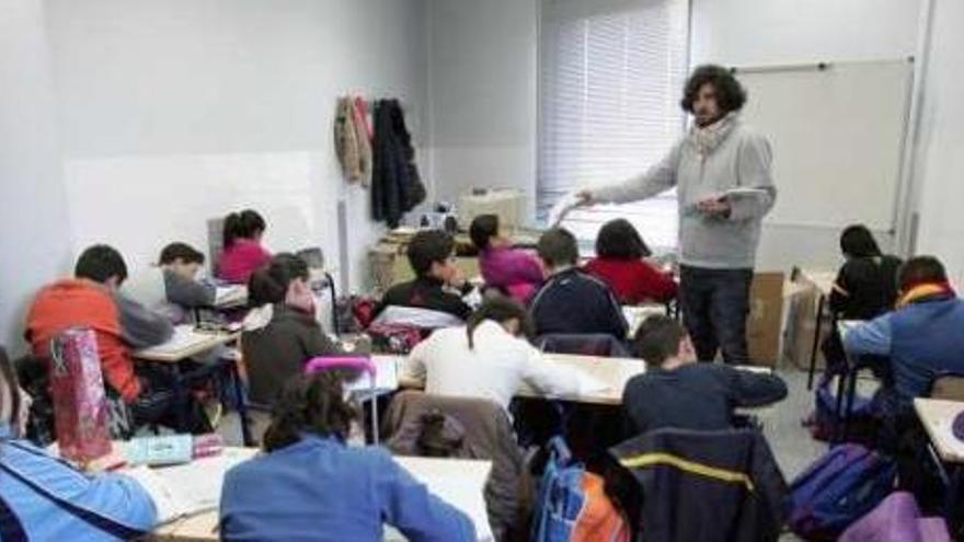 Los escolares del colegio Hispanidad están recibiendo clase ahora en el centro José Tovar.