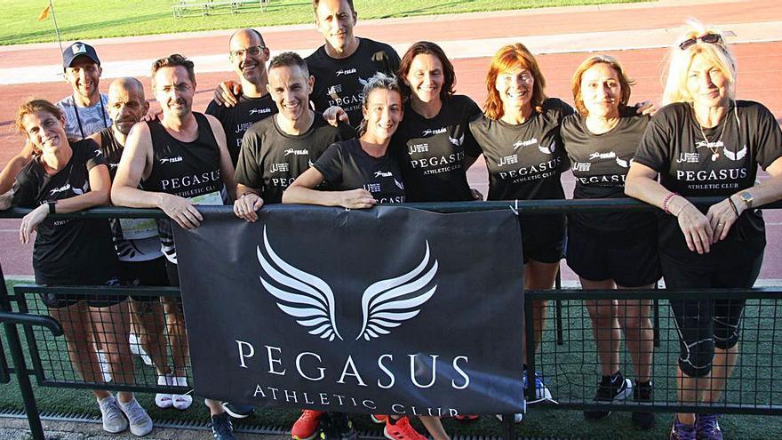 Atletas del Pegasus Athletic Club calvianer. | P.B.