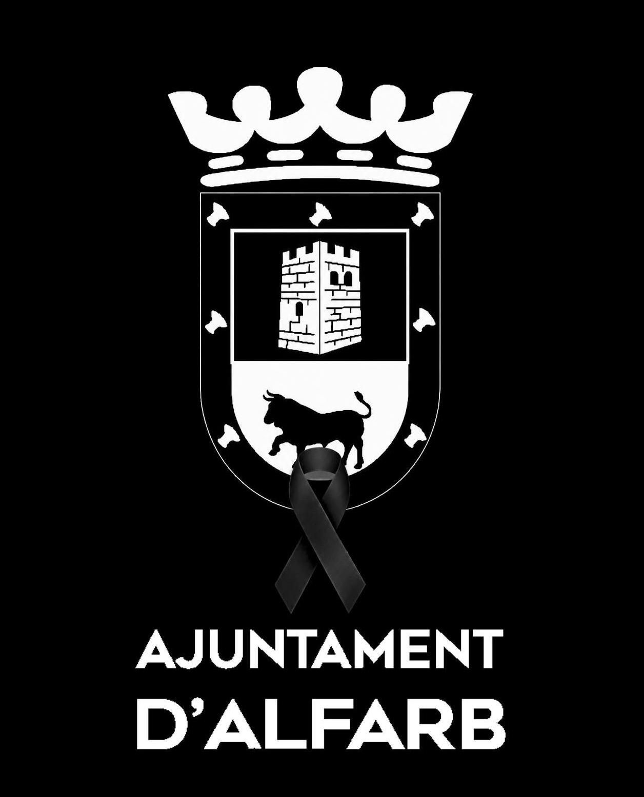 El escudo de Alfarb luce el crespón negro en las redes oficiales.