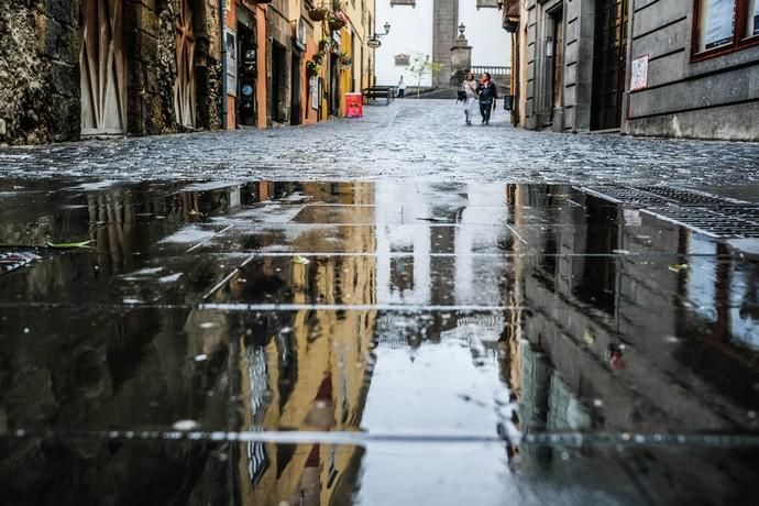 18-10-18. LAS PALMAS DE GRAN CANARIA. LLUVIA ...