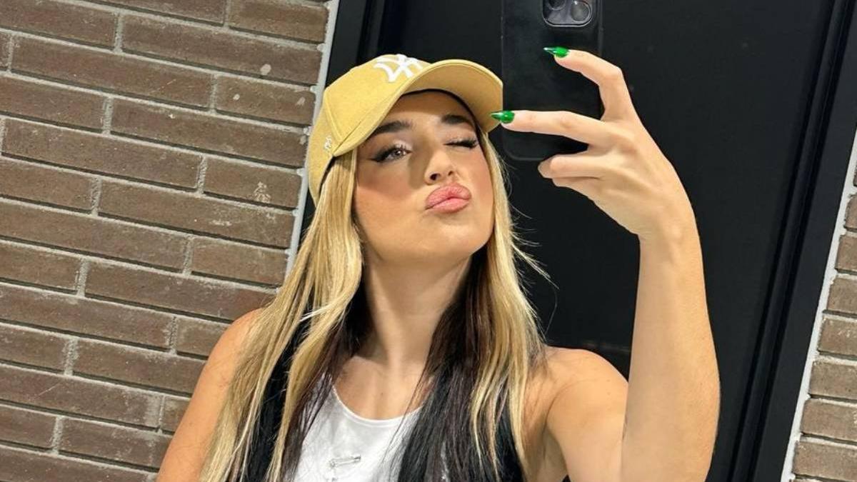 El casi beso de Lola Índigo y Manuel Turizo se hace viral en redes