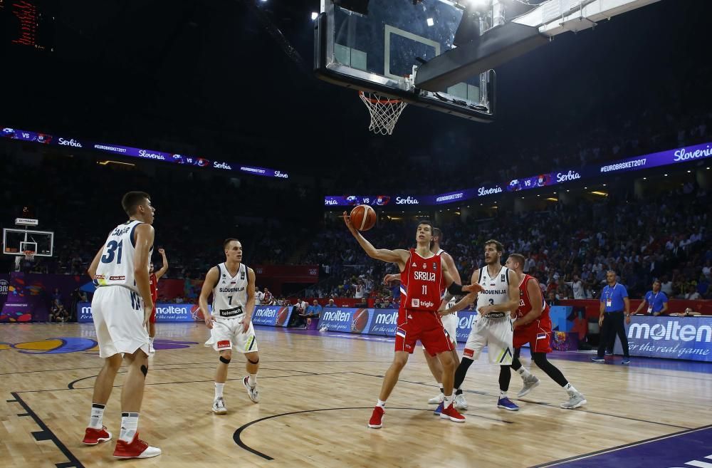 Final del Eurobasket2 2017: Eslovenia - Serbia