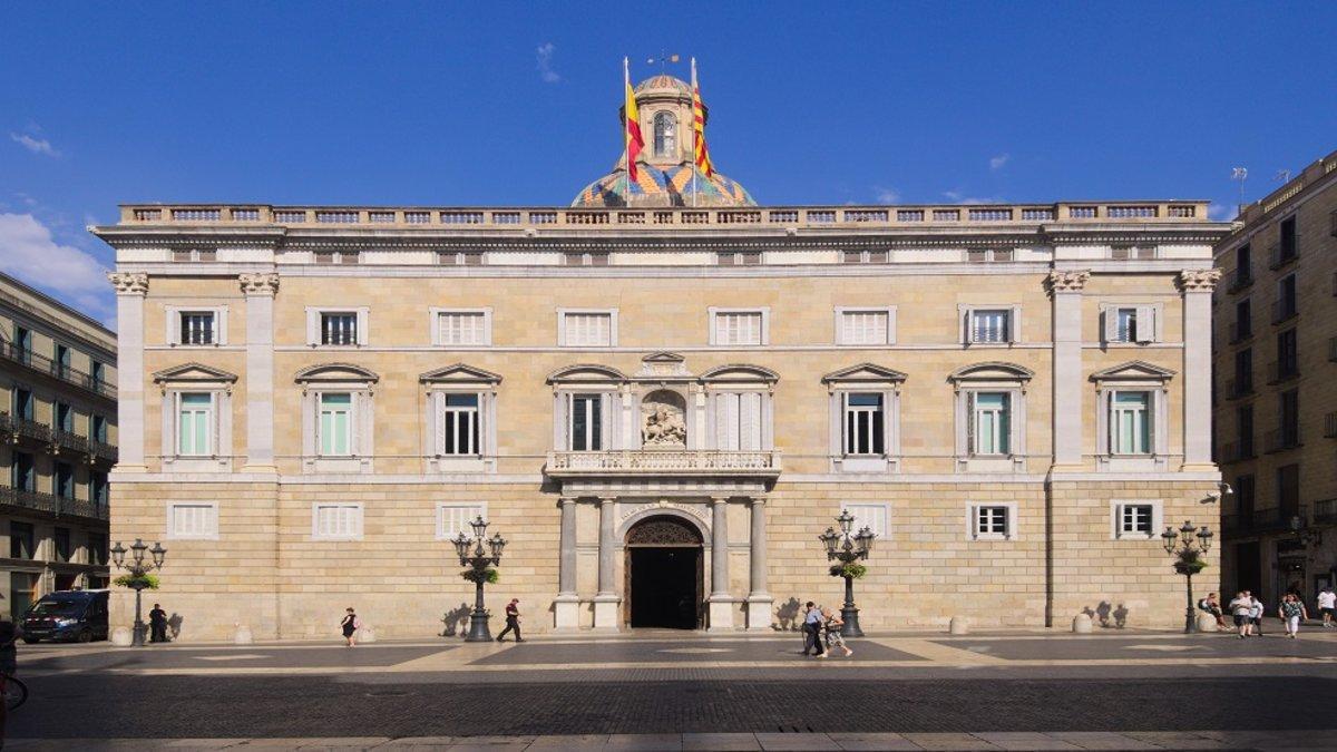 La Generalitat de Cataluña recomienda no ingresar a personas mayores de 80 años