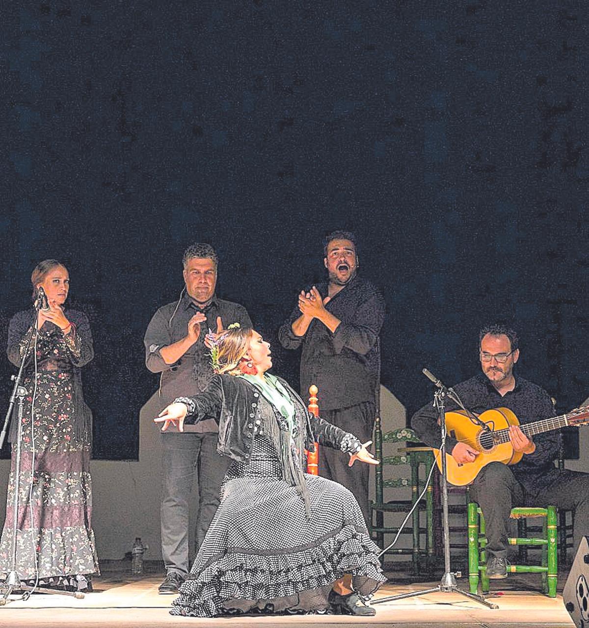 Fátima Navarro en la Almena Flamenca.