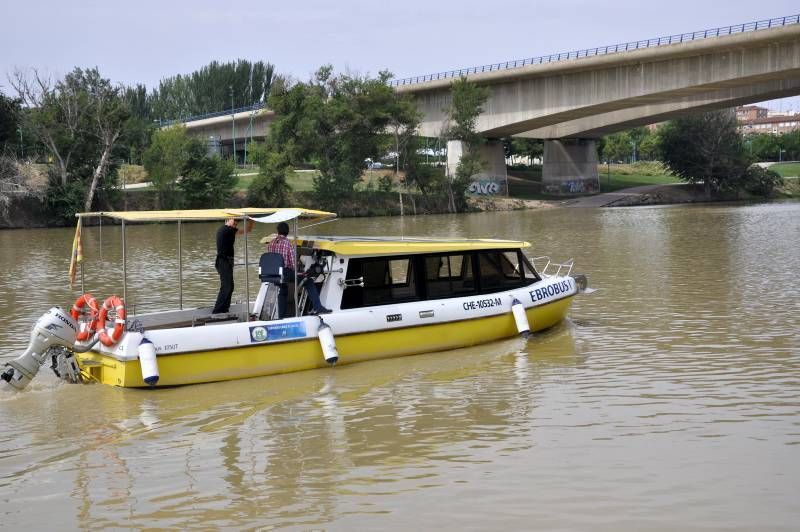 Fotogalería: Los barcos surcan de nuevo el Ebro