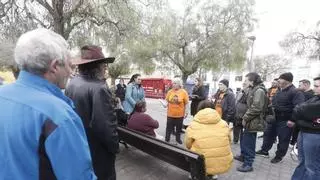 La PAH y Podemos animan a los afectados por el desalojo de la antigua cárcel de Palma a resistir: "No os pueden echar mañana"