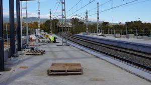 Obras en la futura estación ferroviaria de Reus-Bellissens, este martes.