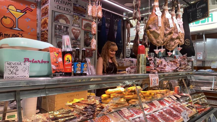 Las dos caras del turismo en el Mercat