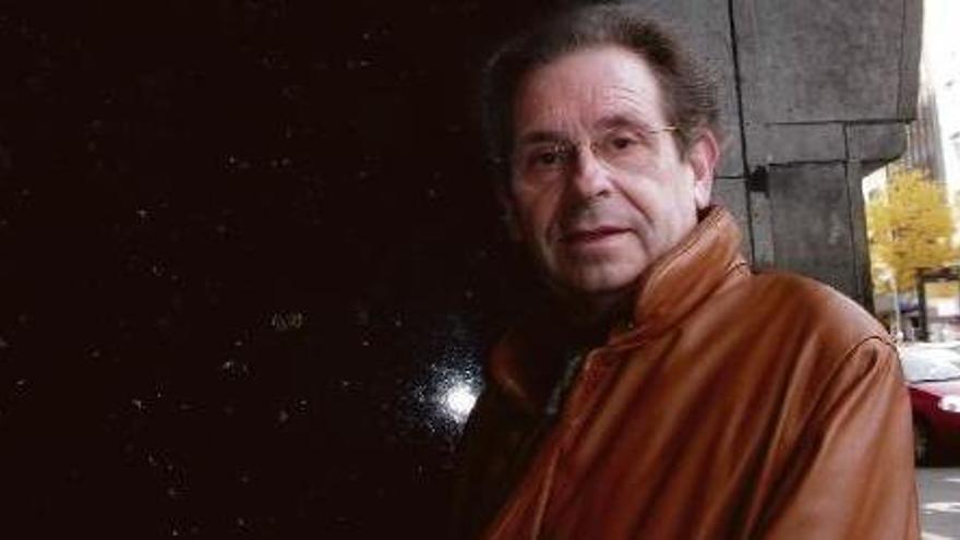 Mor als 73 anys Xavier Carbonell, el pintor olotí més internacional