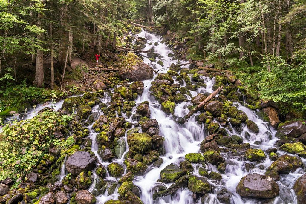 Cascada Ojos del Diablo en L'Artiga de Lin.